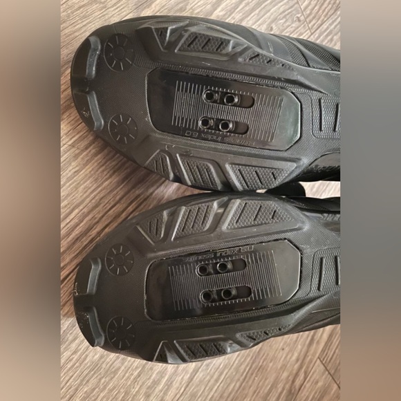 Specialized Defroster Trail boots
No box Black, size 40EU / 7.5US - Picture 7 of 8